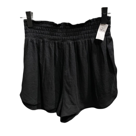 ❤️ GAP SOFTSPUN SMOCKED SHORTS SIZE SMALL NEW - Picture 1 of 5